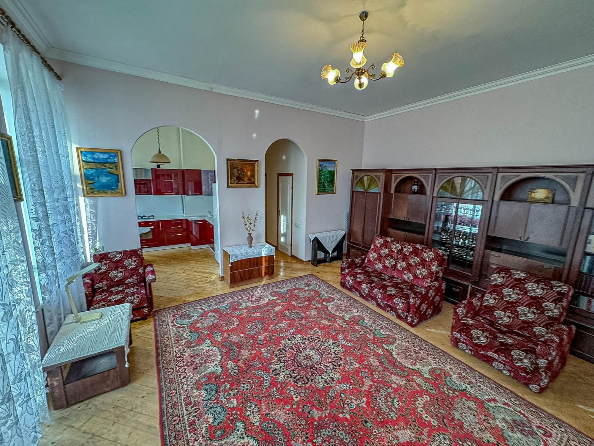 двоповерхові автентичні біля парку шевченка Apartment *