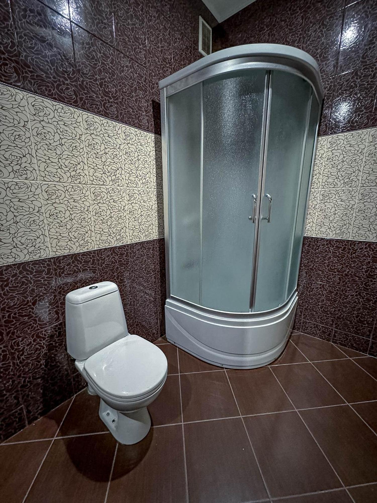 Apartment двоповерхові автентичні біля парку шевченка